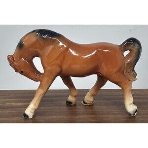 Vintage Victoria Ceramics Bowing Arab Horse Figurine Multicolor Japan 3.5" X 5”
